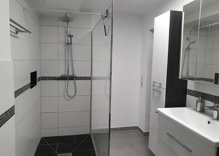 Appartement Hanghaus In Alleinlage - We Basement *