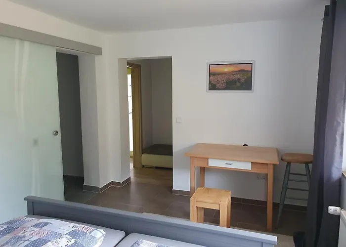 Hanghaus In Alleinlage - We Basement Appartement Pottenstein